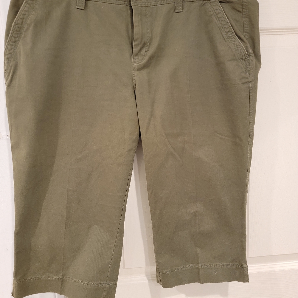 Capris